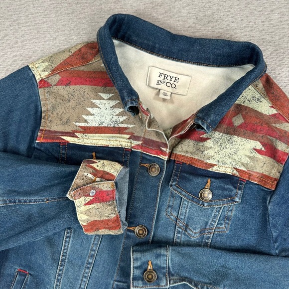 FRYE AND CO. Jackets & Blazers - NWT Frye and Co Denim Trucker Jacket Womens XS Southwestern Print Yoke Aztec